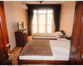 Гостиница Visantia Дивноморское  Двухместный номер Делюкс с 1 кроватью или 2 отдельными кроватями и балконом-8